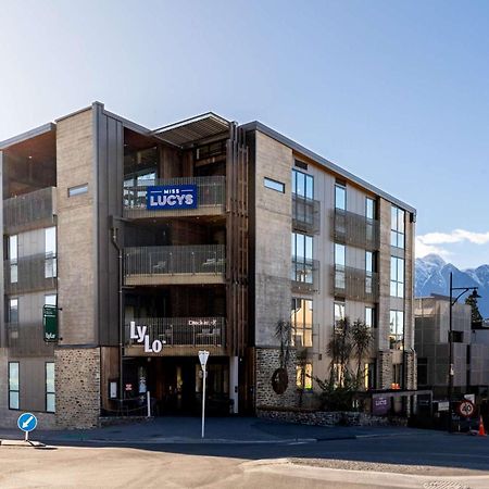 Lylo Queenstown Exterior foto The new building of the University of Liechtenstein